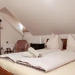 Vendeghaz Gasthof 3*